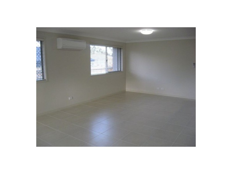 8 Rothburn Street, Doolandella QLD 4077