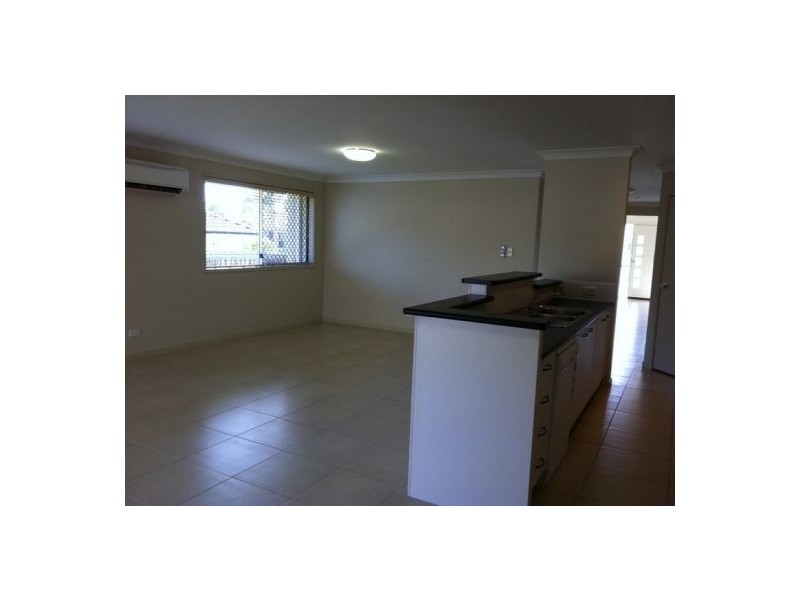 8 Rothburn Street, Doolandella QLD 4077