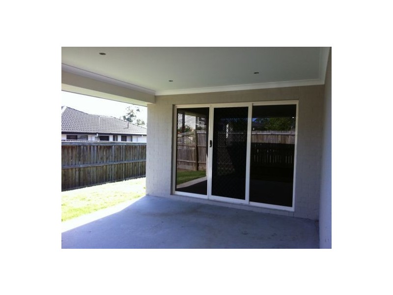 8 Rothburn Street, Doolandella QLD 4077