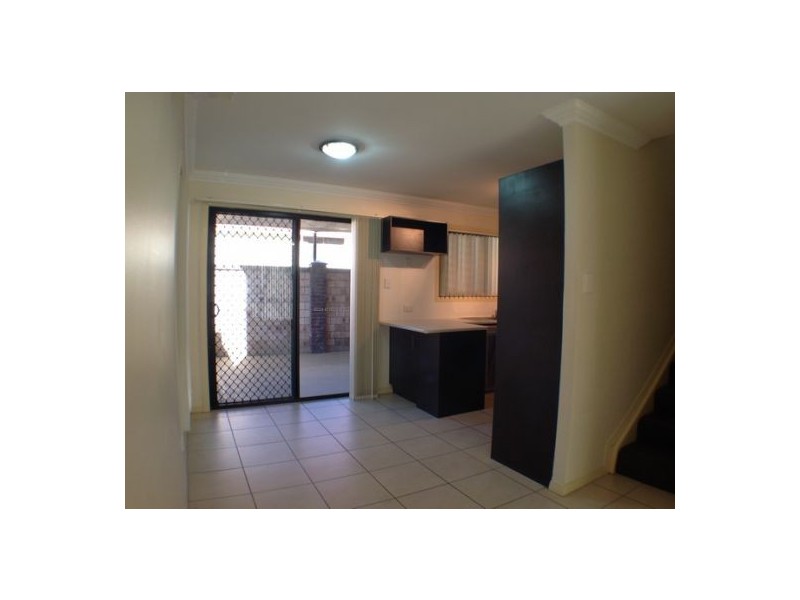 4/11 Juba Street, Riverhills QLD 4074