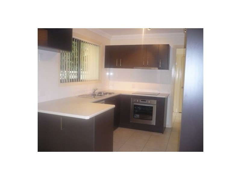 8/11 Juba Street, Riverhills QLD 4074