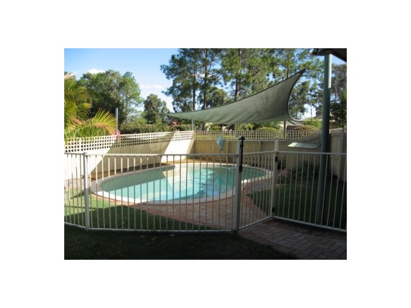 27 Flinders Crescent, Forest Lake QLD 4078