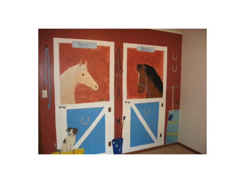 27 Flinders Crescent, Forest Lake QLD 4078