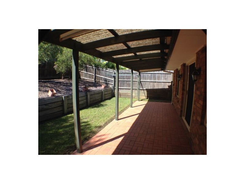 15 Leyburn Crescent, Forest Lake QLD 4078