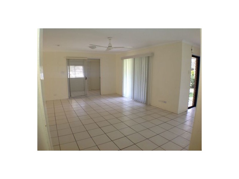 4 Galleon Street, Jamboree Heights QLD 4074