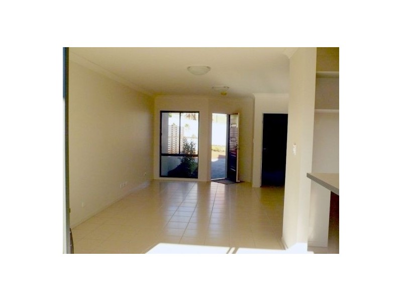 5/35 Central Avenue, Mount Ommaney QLD 4074