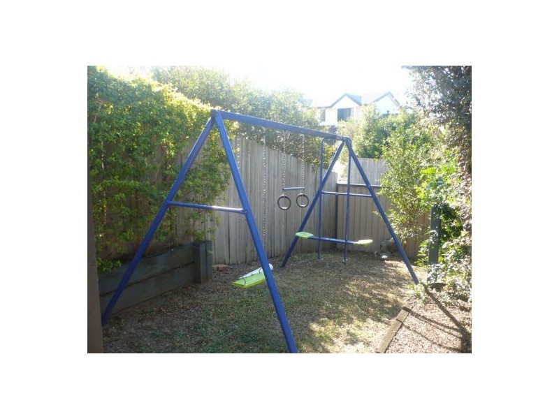 12 Avondale Road, Sinnamon Park QLD 4073