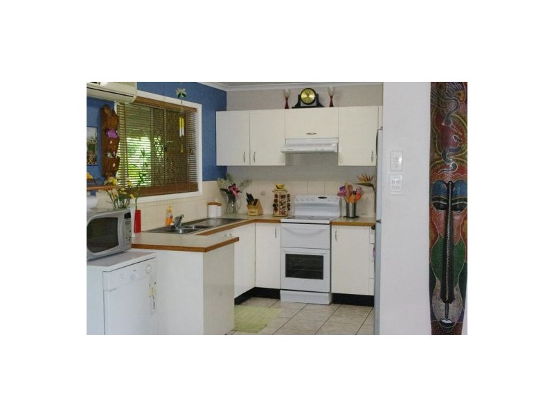 1 Vanessa Court, Camira QLD 4300
