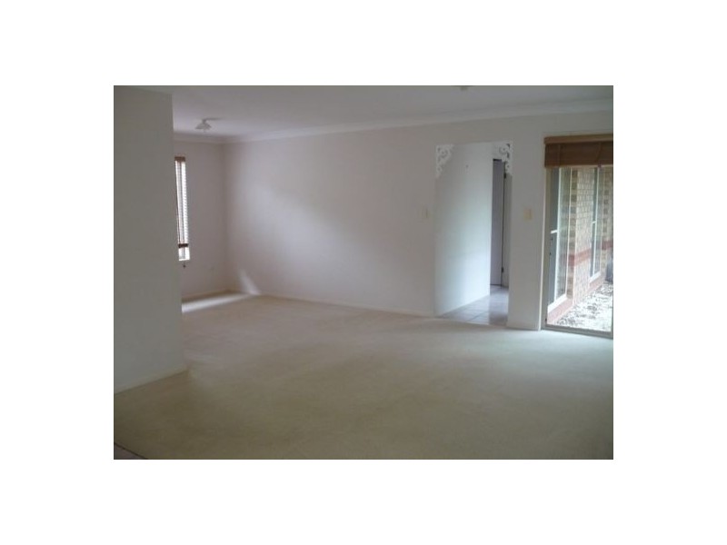 37 Ibis Circuit, Forest Lake QLD 4078