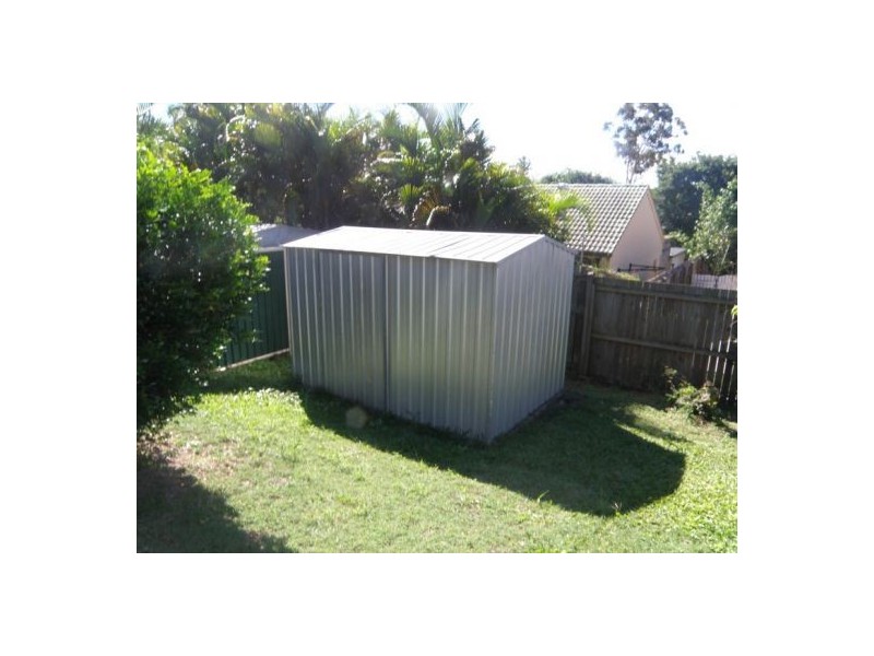 9 Athos Street, Riverhills QLD 4074