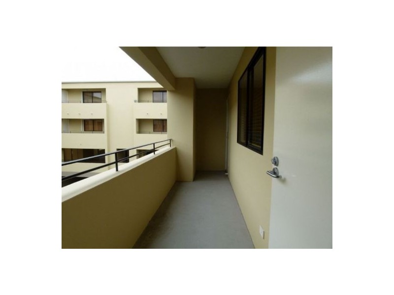 9/360 Grand Avenue, Forest Lake QLD 4078