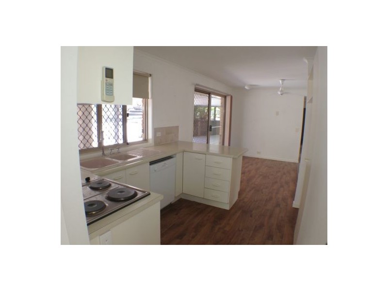 9 Rosemount Street, Sinnamon Park QLD 4073