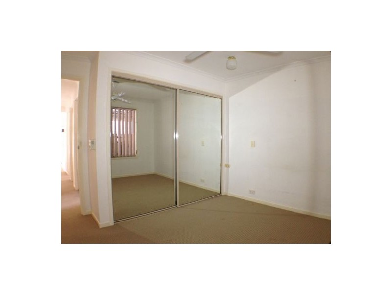 9 Rosemount Street, Sinnamon Park QLD 4073