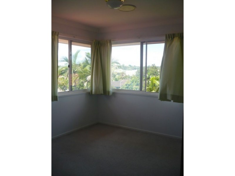 10 Abel Smith Crescent, Mount Ommaney QLD 4074