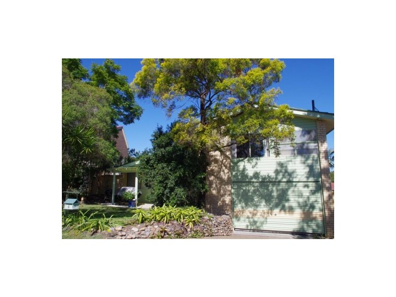 6 Halyard Street, Jamboree Heights QLD 4074