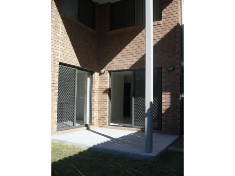 17/67 Smiths Road, Goodna QLD 4300