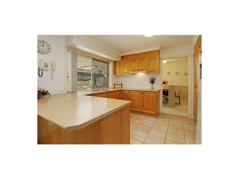 24/15 Abel Smith Crescent, Mount Ommaney QLD 4074