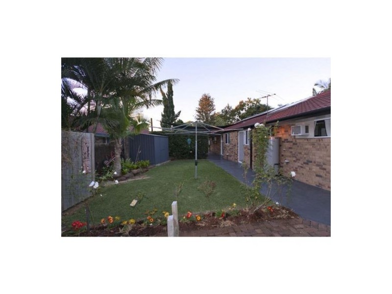 34 Leopard Tree Crescent, Sinnamon Park QLD 4073