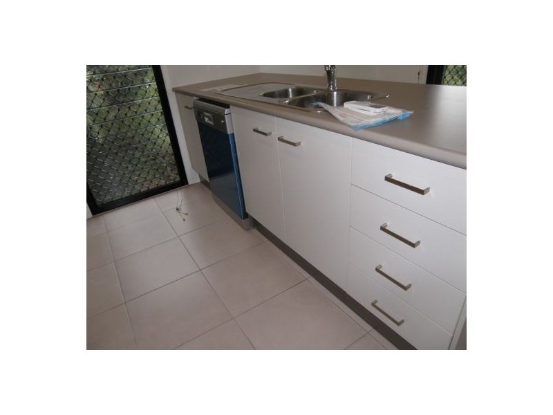 43 Clydesdale Place, Sumner QLD 4074