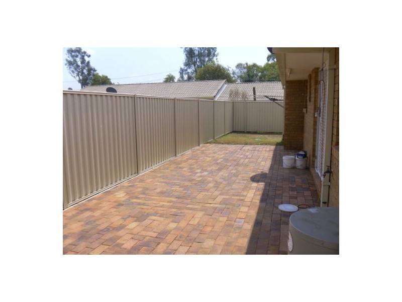 2/13 Broadfoot Drive, Goodna QLD 4300