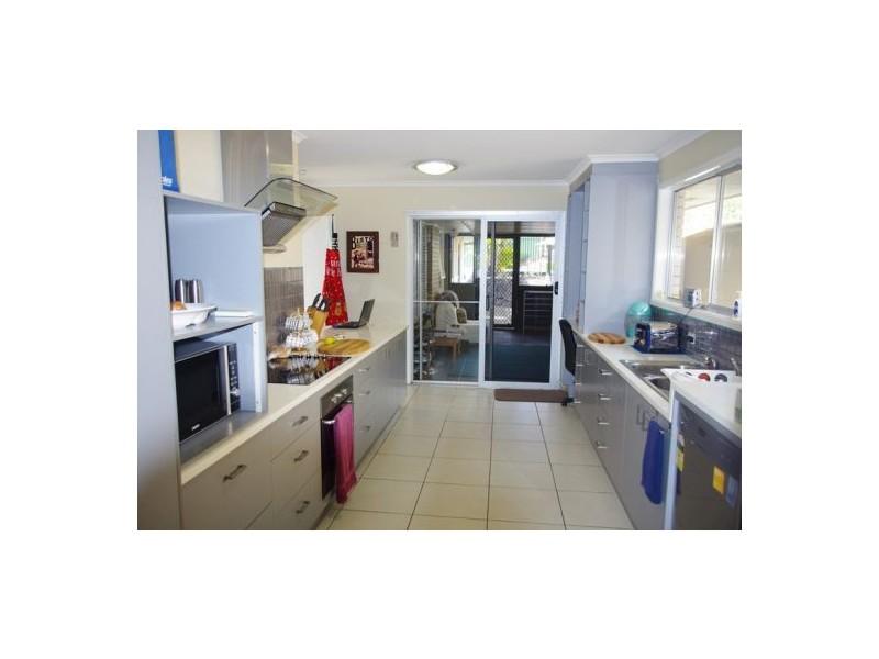 29 Dandenong Road, Jamboree Heights QLD 4074