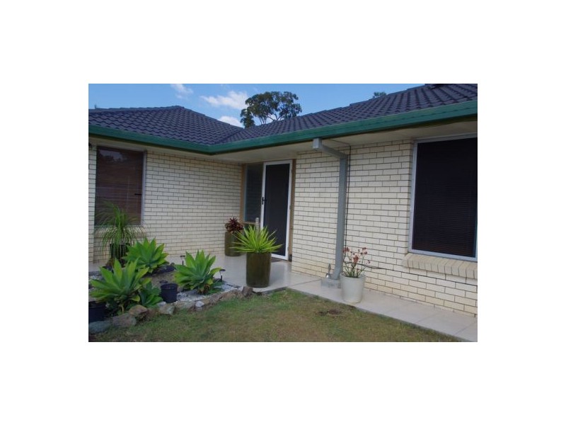 29 Dandenong Road, Jamboree Heights QLD 4074