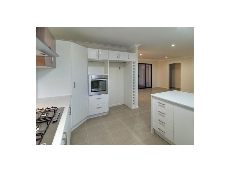31 Dry Dock Circuit, Springfield Lakes QLD 4300