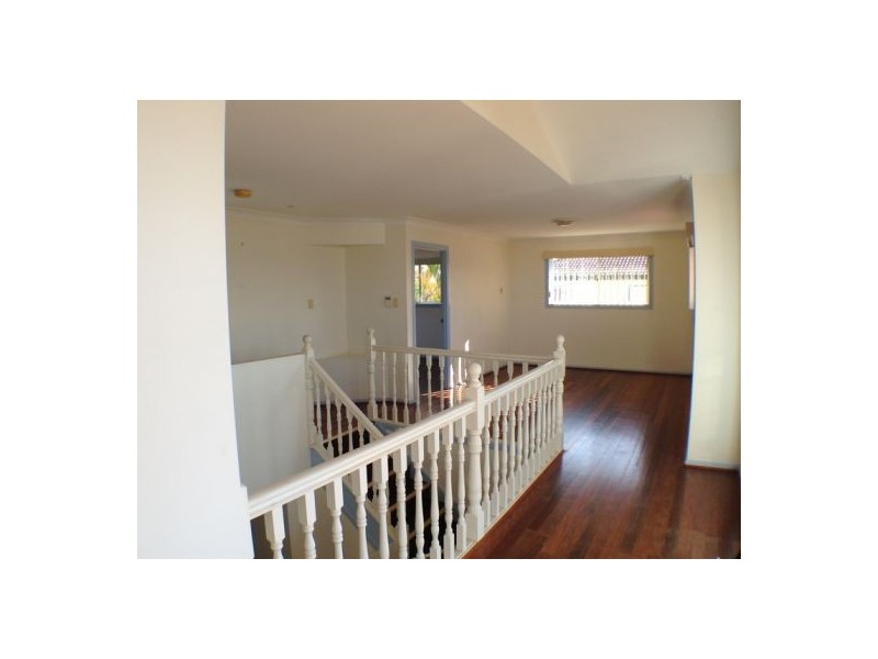 84 McPherson Road, Sinnamon Park QLD 4073