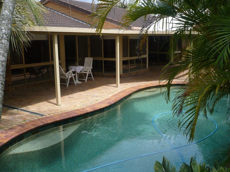 2 4 Baikal Place, Westlake QLD 4074