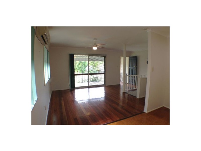 4 Tabor Street, Westlake QLD 4074