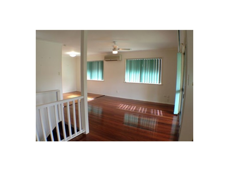 4 Tabor Street, Westlake QLD 4074