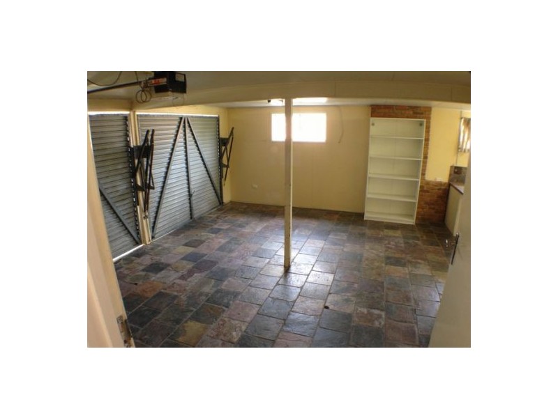 4 Tabor Street, Westlake QLD 4074