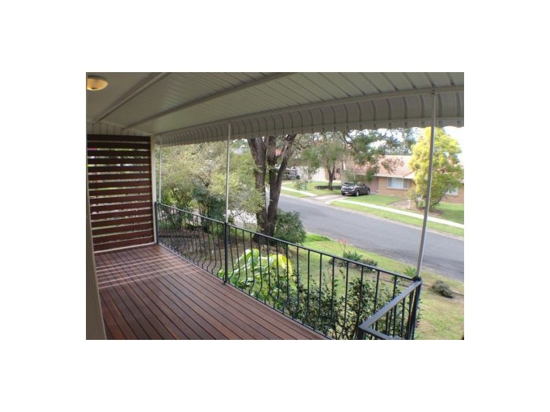 4 Tabor Street, Westlake QLD 4074