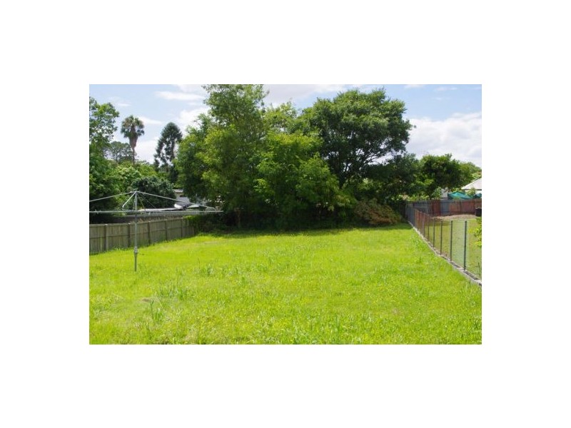 16 Southern Cross Avenue, Darra QLD 4076