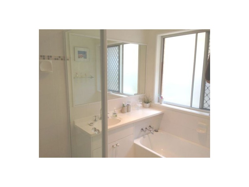 10 Patrol Street, Jamboree Heights QLD 4074