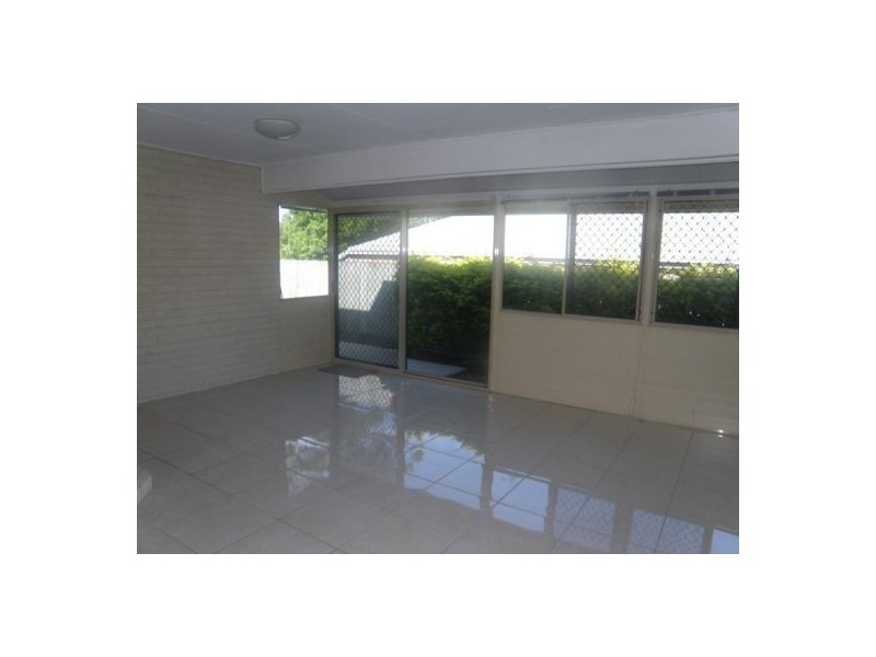 30 Loffs Road, Mount Ommaney QLD 4074