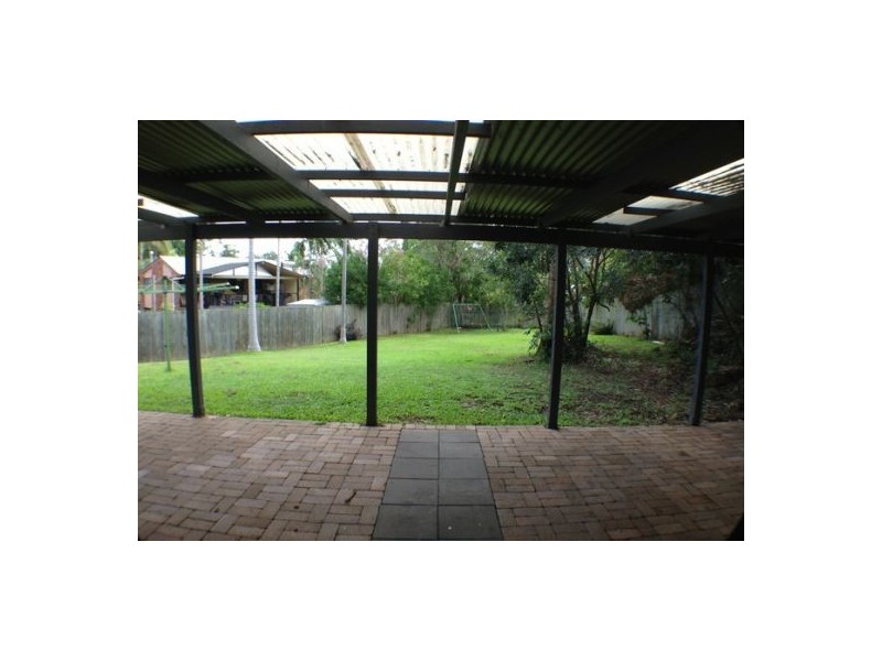 10 Macfarlane Street, Riverhills QLD 4074