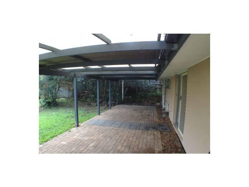 10 Macfarlane Street, Riverhills QLD 4074
