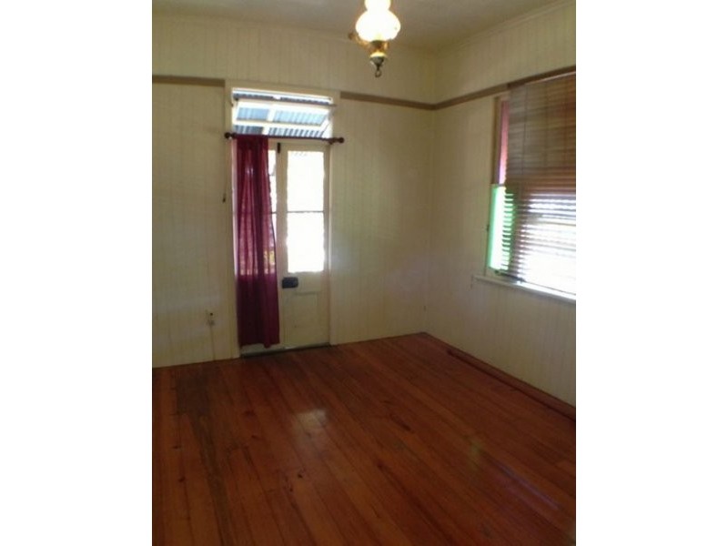 101 Chermside Road, East Ipswich QLD 4305