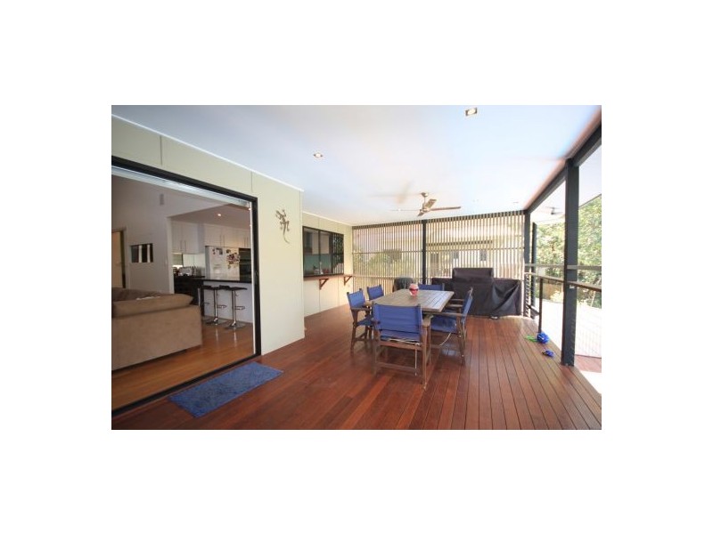 143 Gordon Cct, Seventeen Mile Rocks QLD 4073