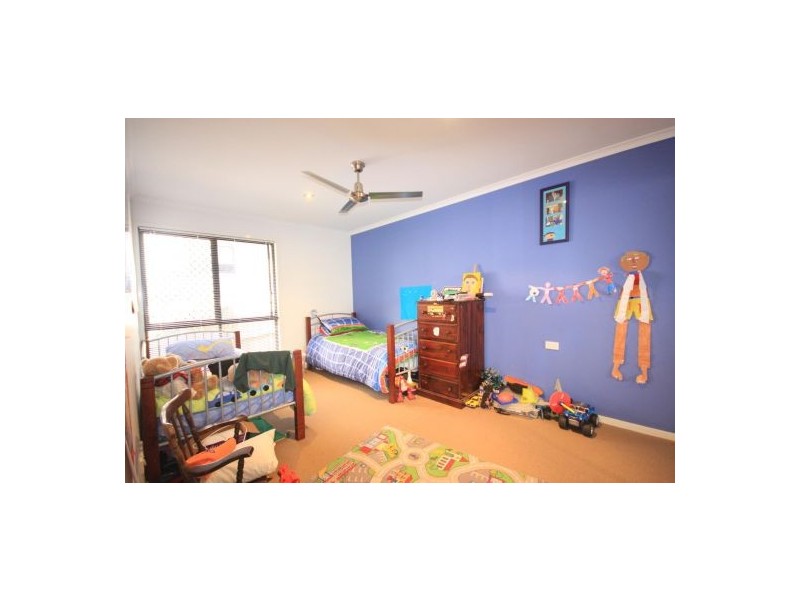 143 Gordon Cct, Seventeen Mile Rocks QLD 4073