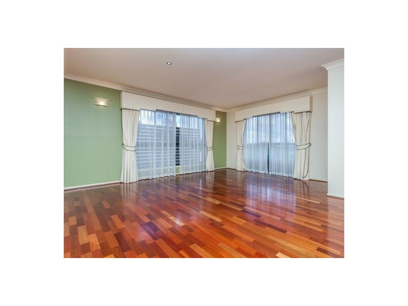 58 Flindersia Crescent, Seventeen Mile Rocks QLD 4073