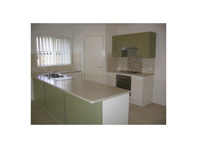 9 Copmanhurst Place, Sumner QLD 4074