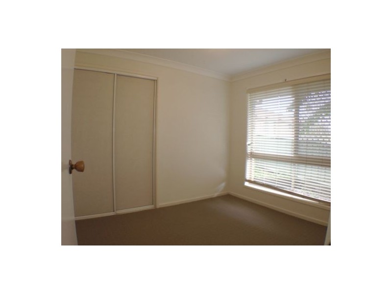 28 Eurabbie Street, Middle Park QLD 4074