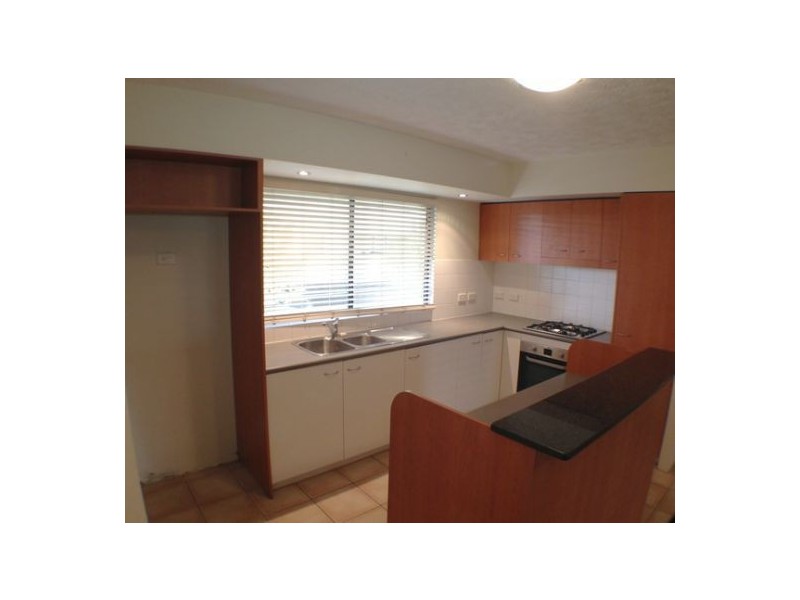 2/360 Grand Avenue, Forest Lake QLD 4078