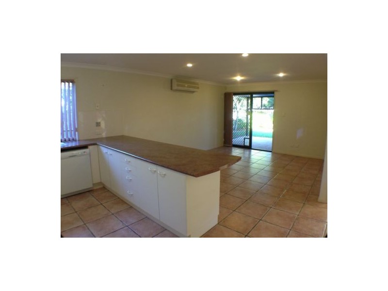 7 Columbus Place, Forest Lake QLD 4078