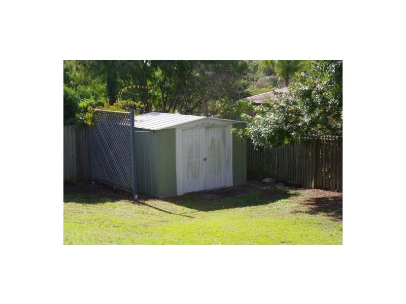 6 Port Street, Middle Park QLD 4074