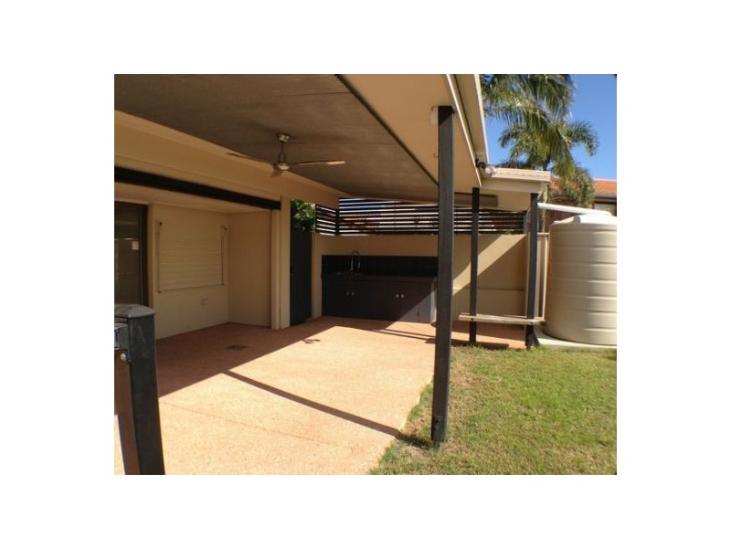 68 Colonsay Street, Middle Park QLD 4074