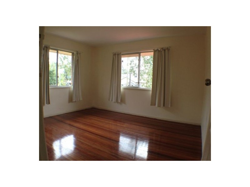 4 Elizabeth Street, Toowong QLD 4066