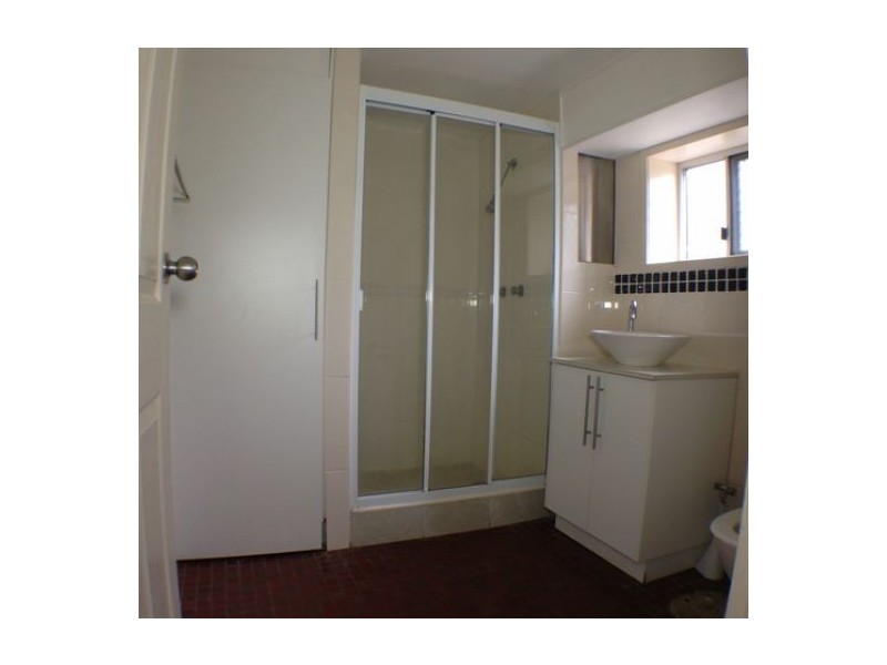 4 Elizabeth Street, Toowong QLD 4066